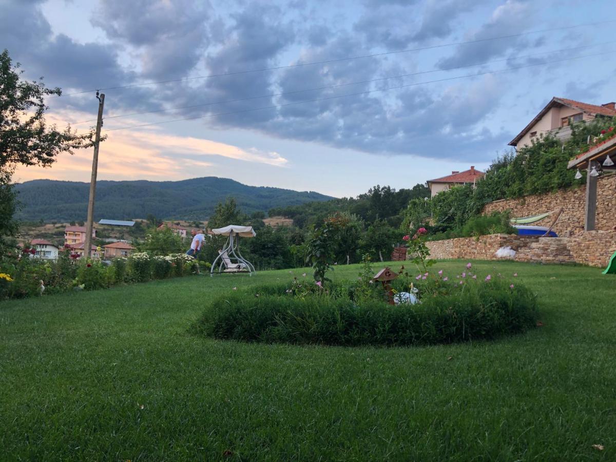 Guest House Agush Kribul 外观 照片