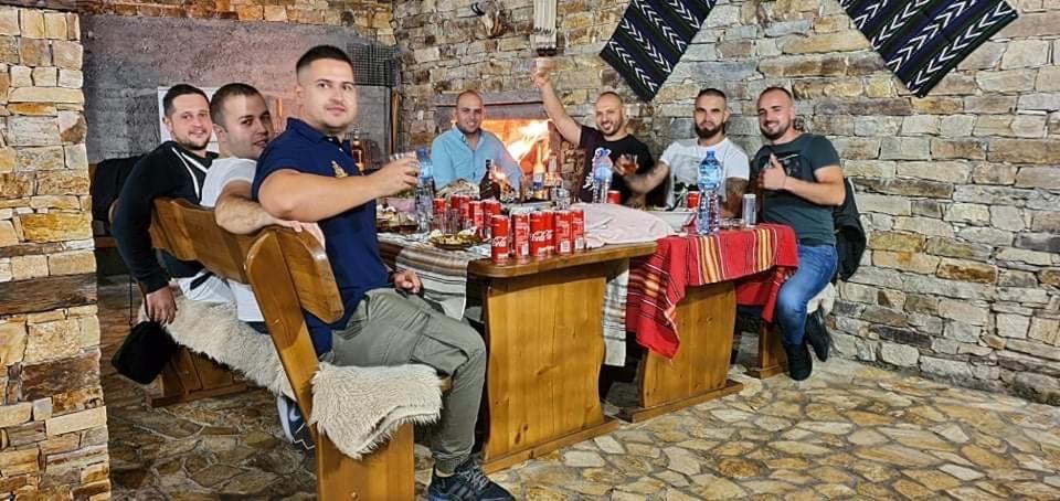 Guest House Agush Kribul 外观 照片