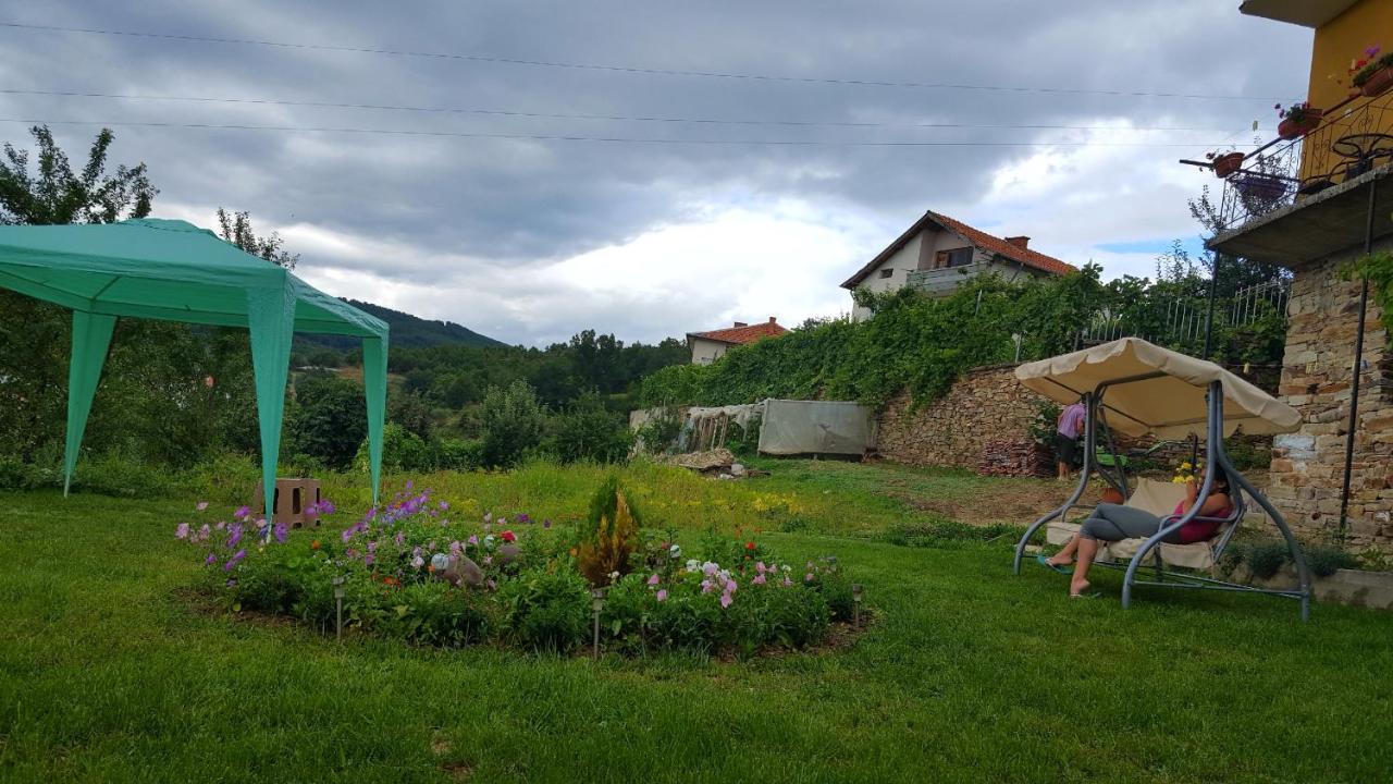 Guest House Agush Kribul 外观 照片