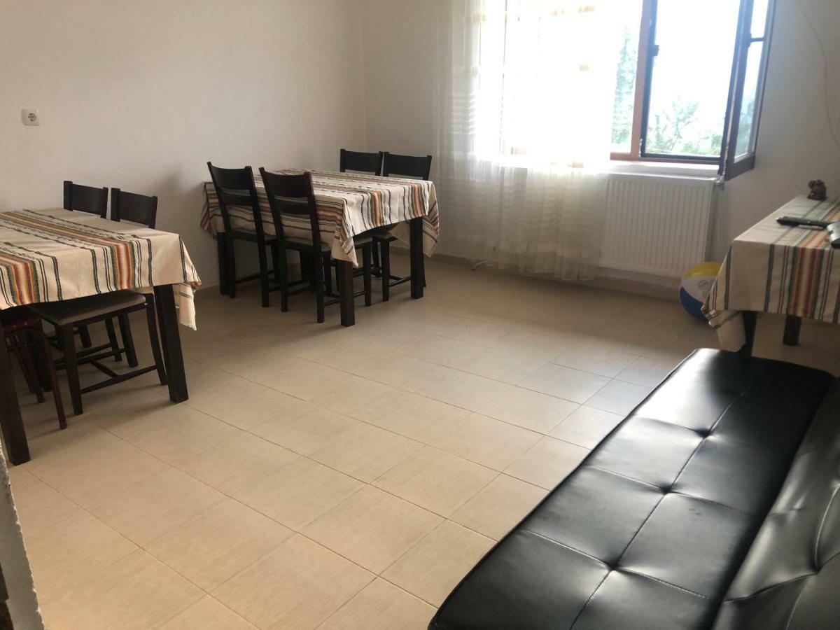 Guest House Agush Kribul 外观 照片