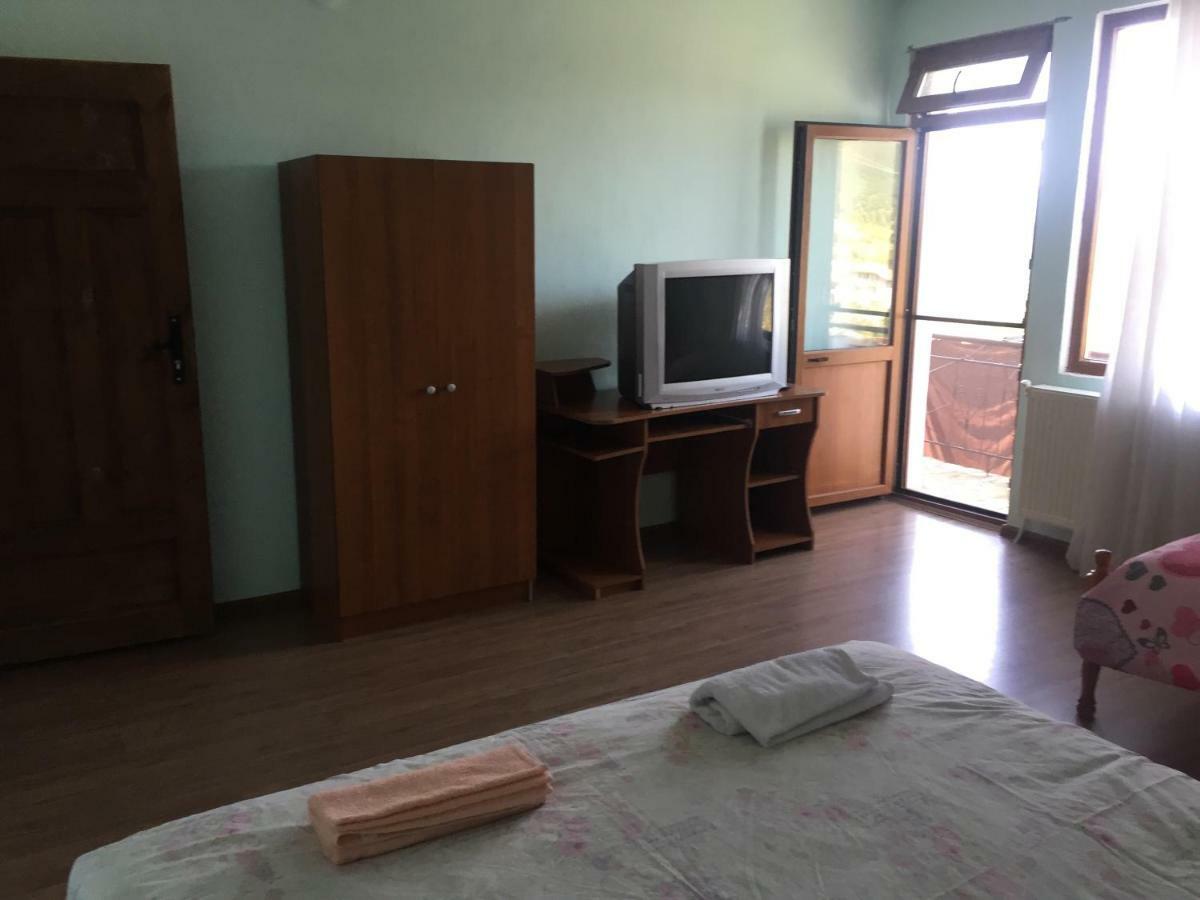 Guest House Agush Kribul 外观 照片
